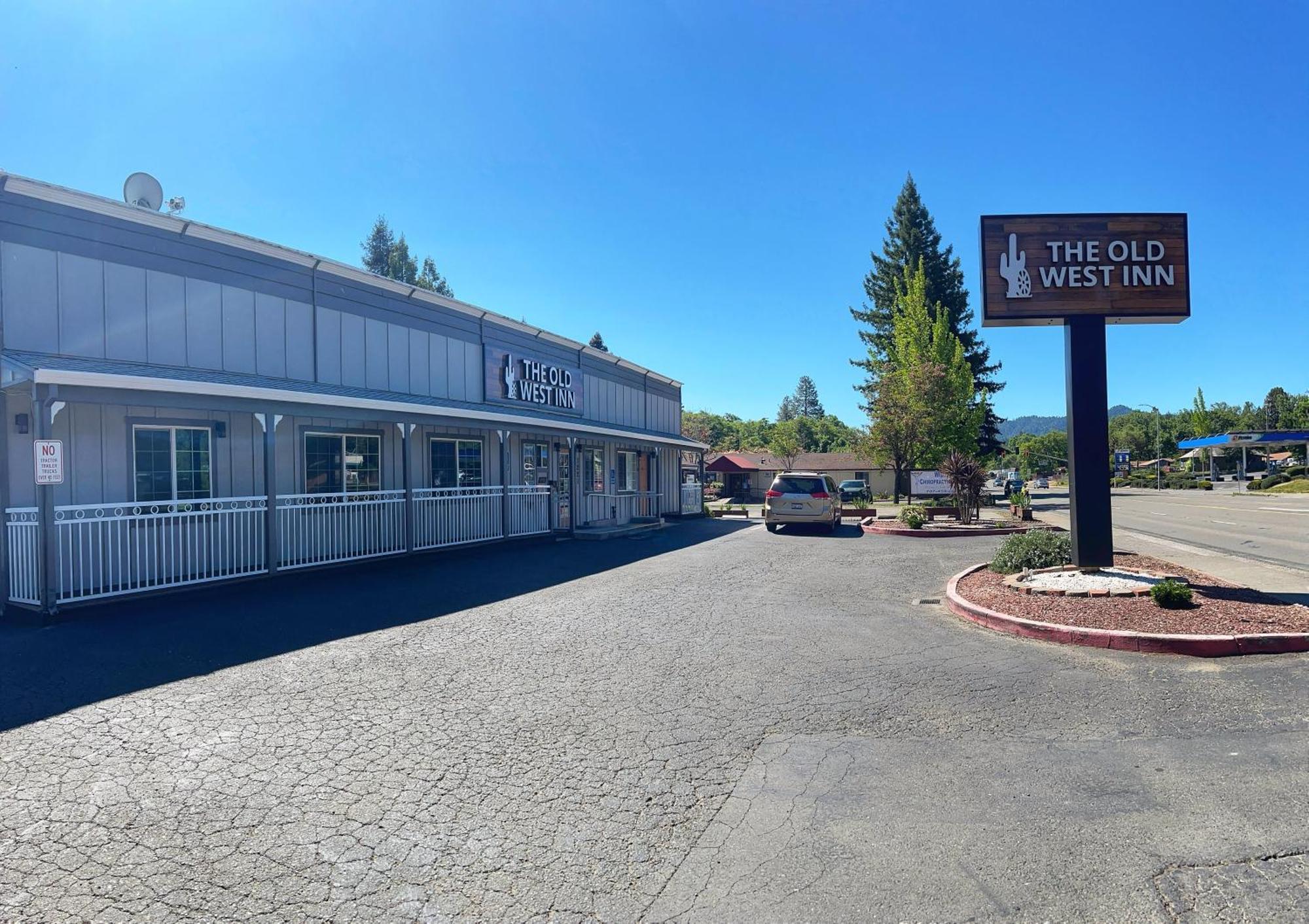 Inn The Old West