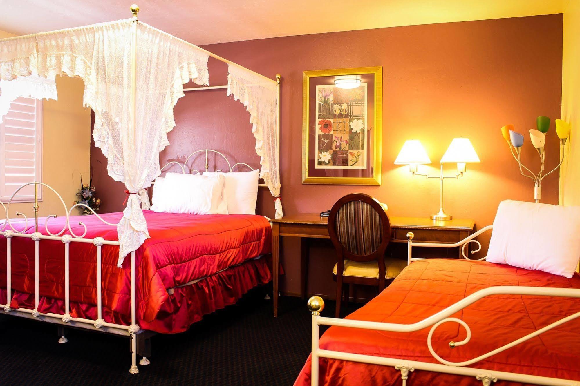 Mini-hôtel The Old West 3*